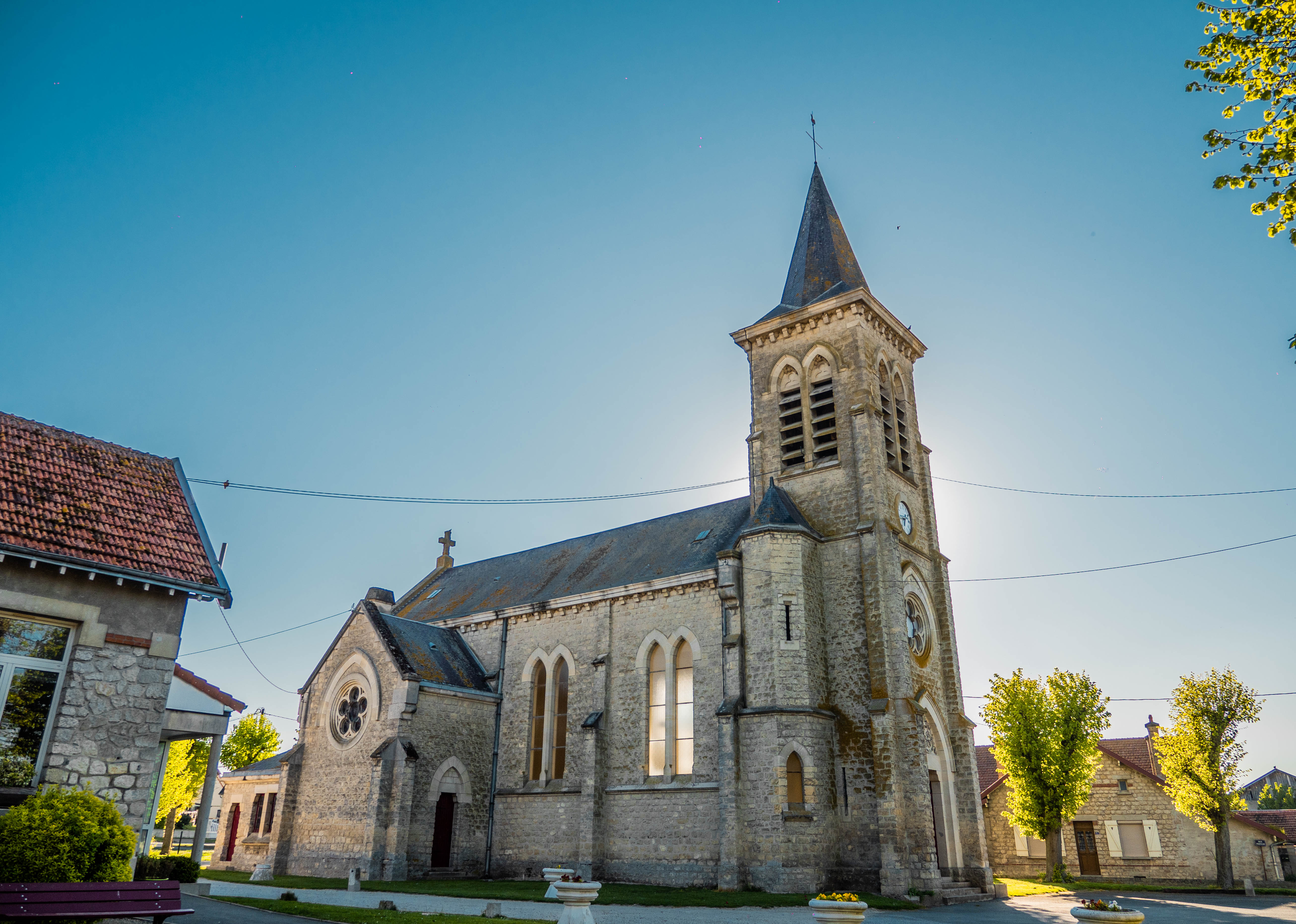 Eglise d'Orainville vue de côté